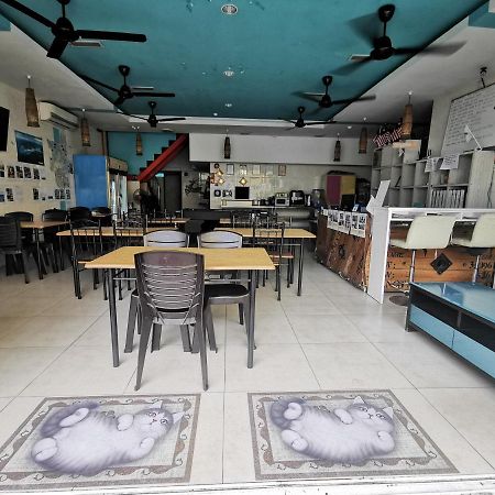 Halo Hostel Kota Kinabalu Dış mekan fotoğraf