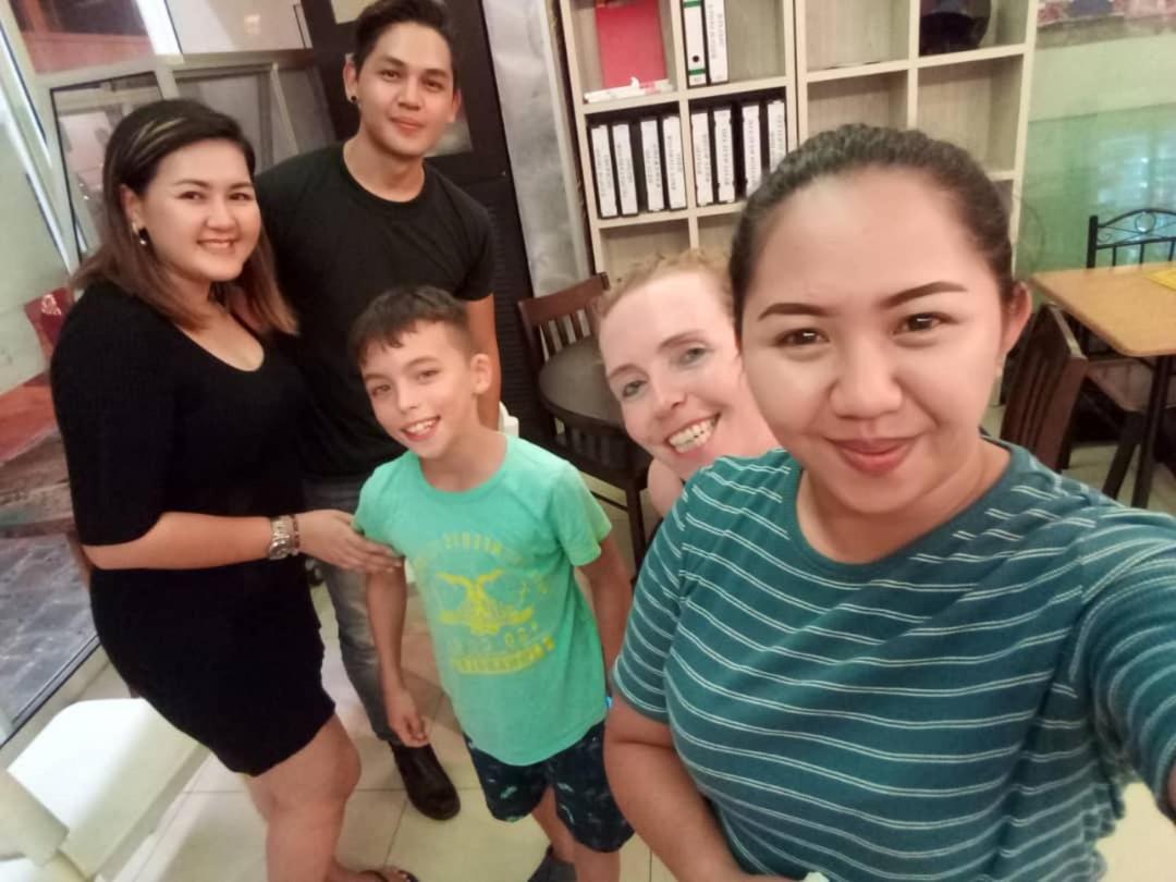 Halo Hostel Kota Kinabalu Dış mekan fotoğraf