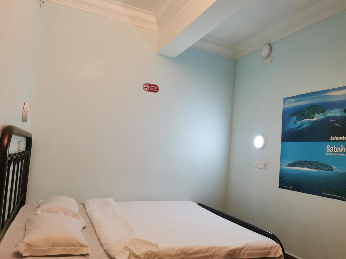 Halo Hostel Kota Kinabalu Dış mekan fotoğraf