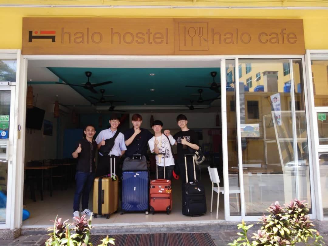 Halo Hostel Kota Kinabalu Dış mekan fotoğraf
